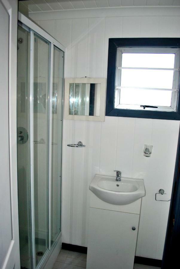 דה קלדרס Whale Watch Accommodation מראה חיצוני תמונה